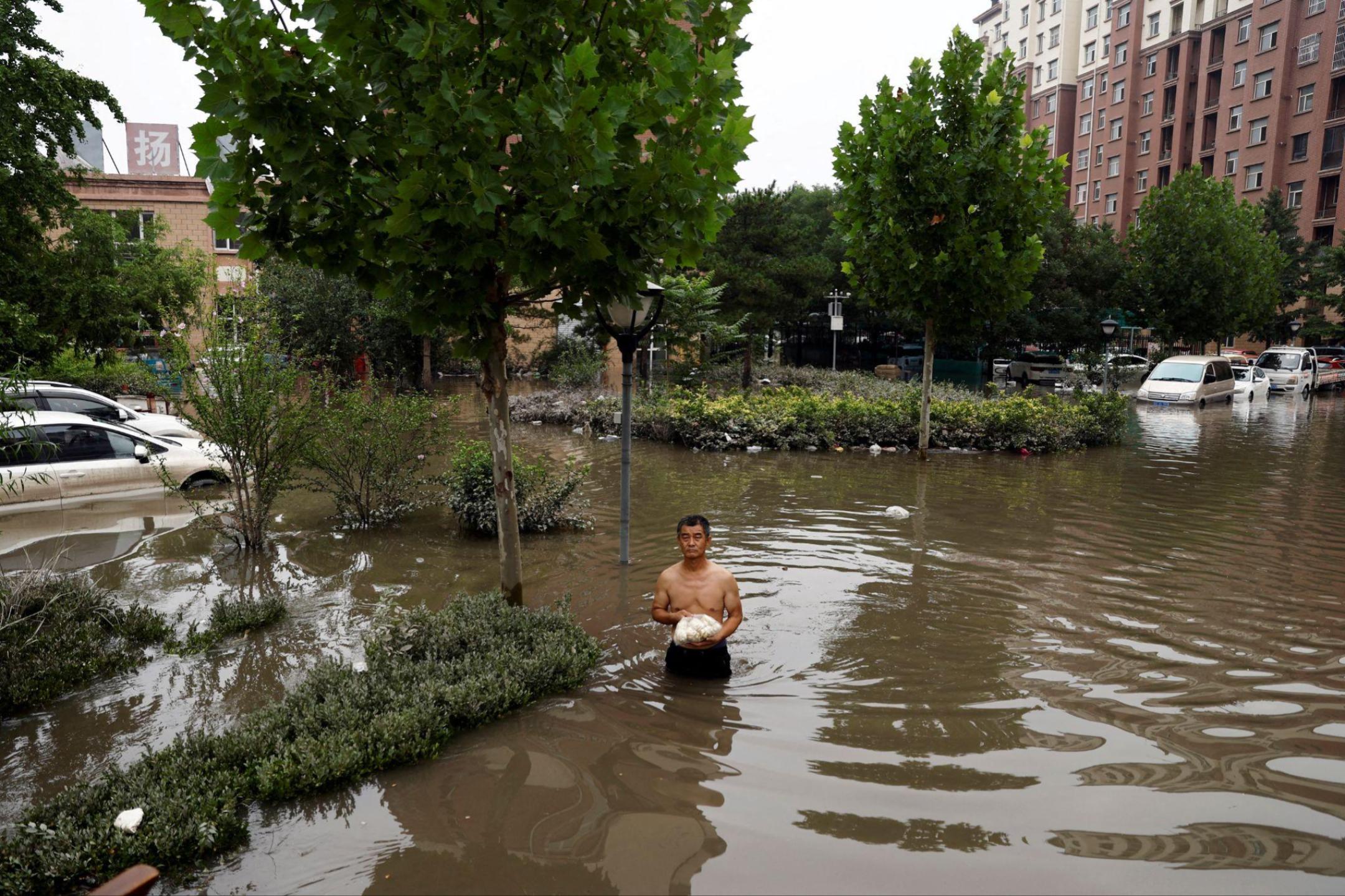 涿州大洪灾“消失的政府”  灾民控诉救灾不力无能