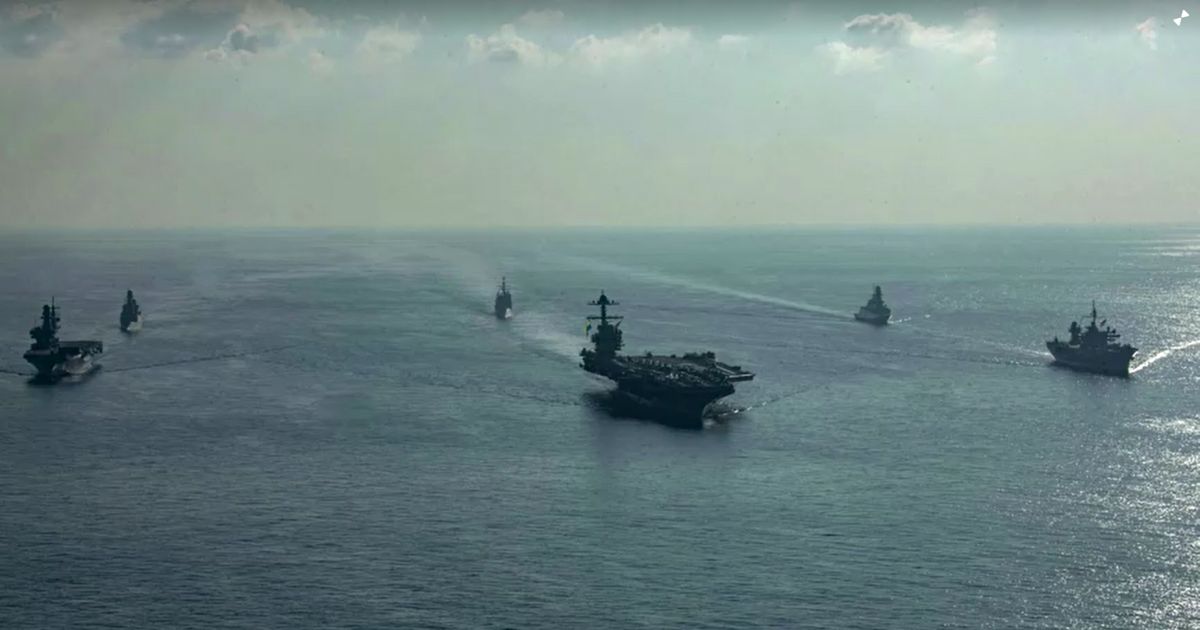 福特号航空母舰战斗群在爱奥尼亚海航行。——照片：路透社