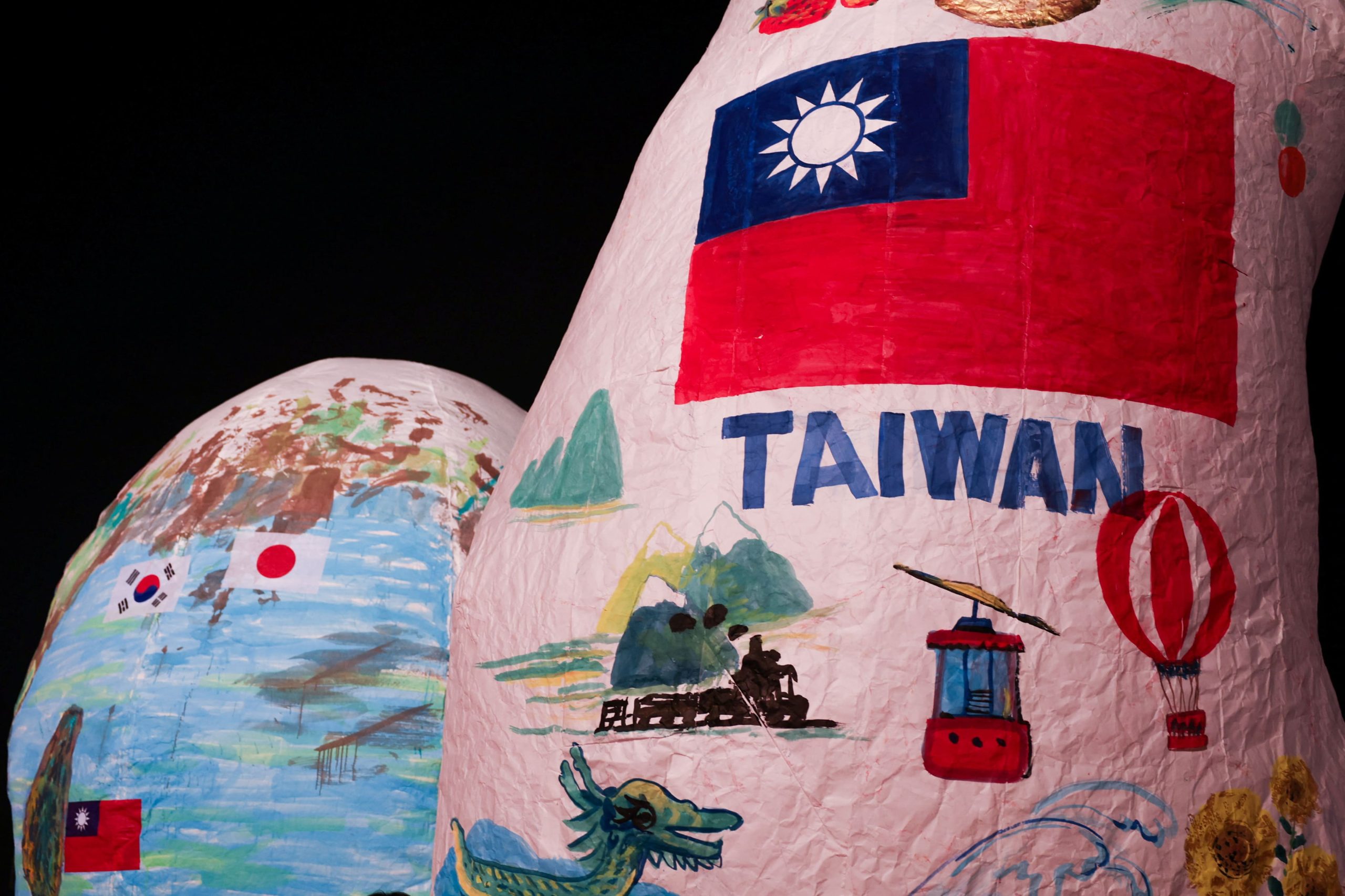遏制外部势力干预台湾  中共重申坚定推动统一