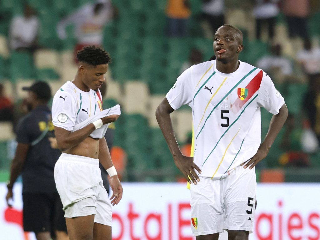 几内亚无力扭转败局，止步8强赛。——照片：路透社