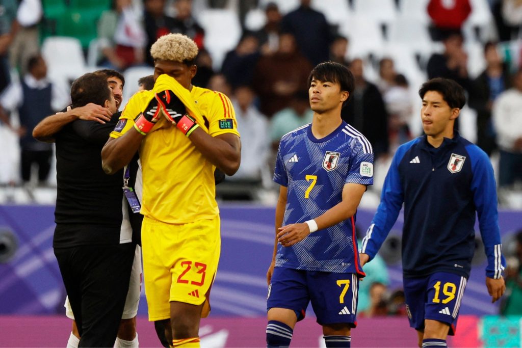 日本遭遇补时绝杀，没能连续两届晋级半决赛。——照片：路透社