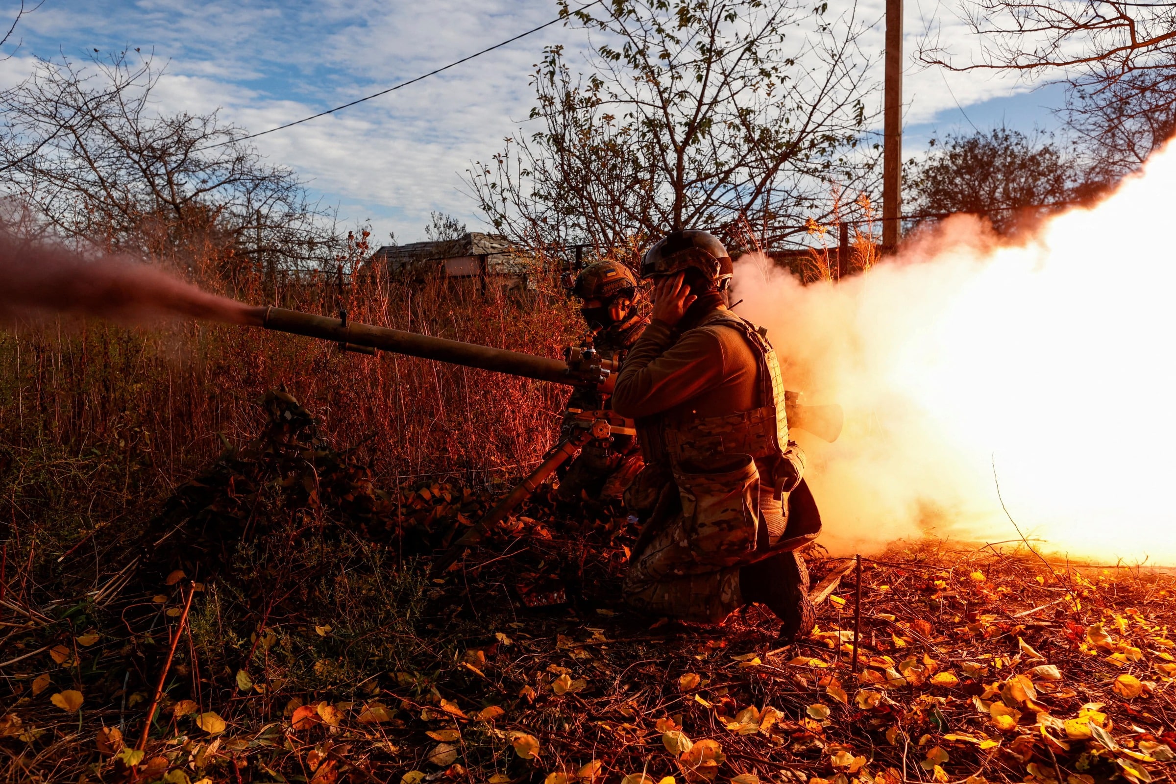 弹药短缺俄军围困在即  乌军撤出阿夫迪夫卡