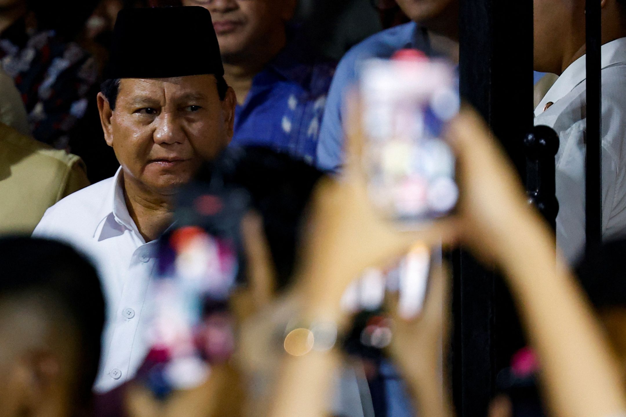 普拉博沃得票率58.6% 当选印尼新任总统