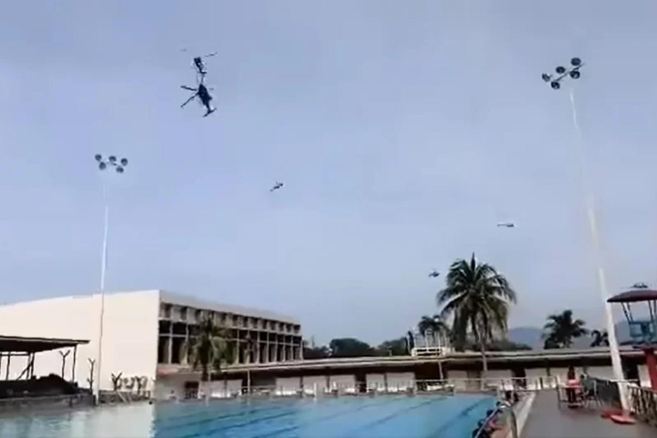 游泳偏遇坠毁直升机 碎片击伤1军人