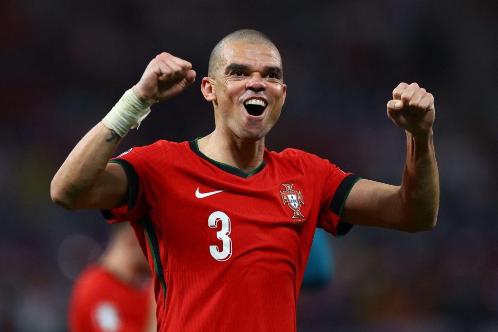 葡萄牙老将佩佩（Pepe）成为欧锦赛史上年龄最大的上阵球员。——照片：路透社