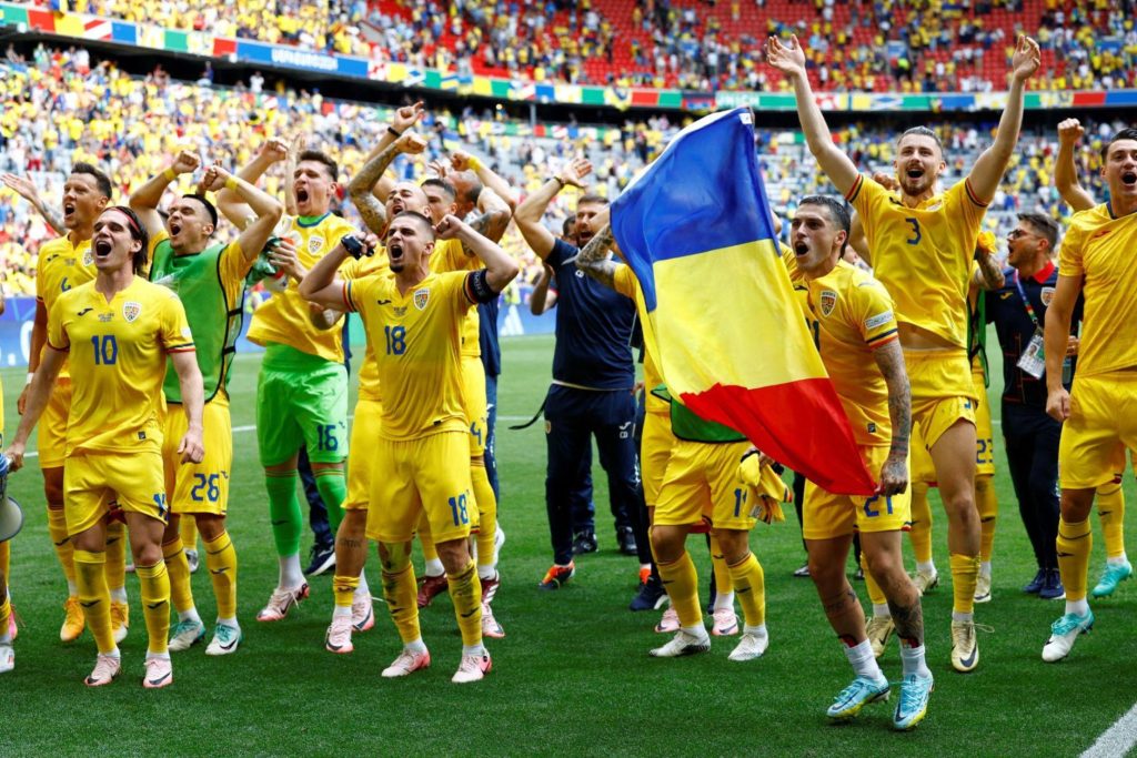罗马尼亚首次以小组第一名晋级16强。——照片：路透社