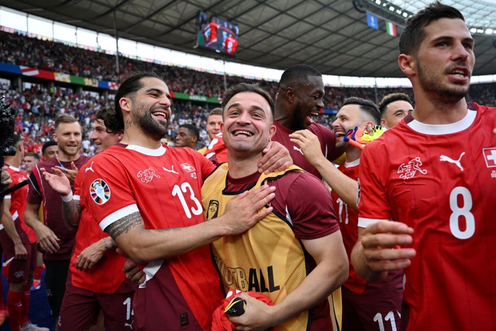 瑞士打败意大利，勇闯8强赛。——照片：路透社