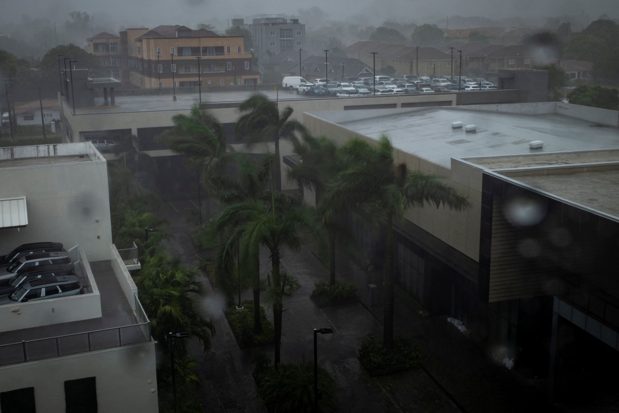 四级飓风登陆牙买加  大马外交部促旅居公民警惕