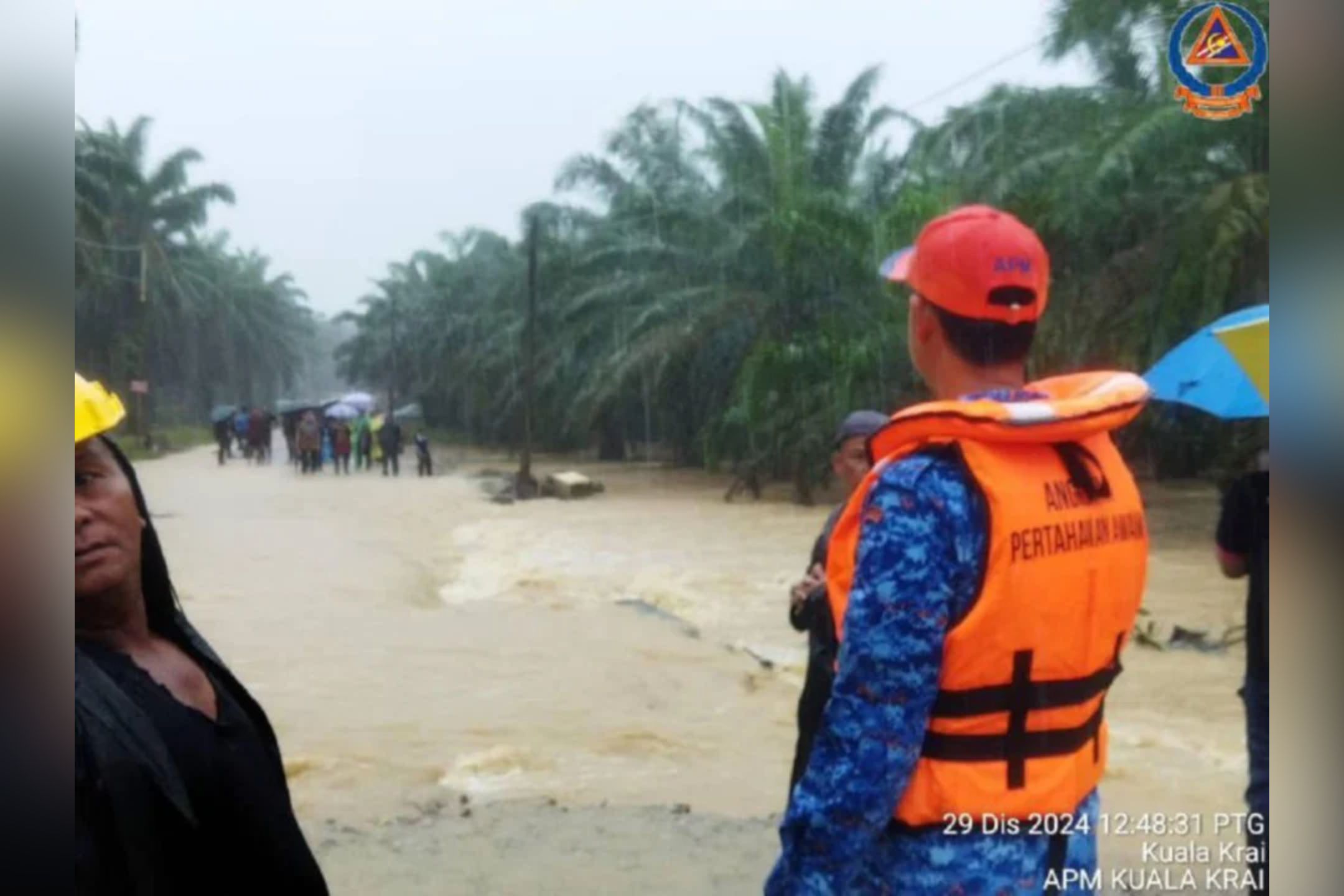 持续豪雨丹州多地水位开始涨！居民受促警惕