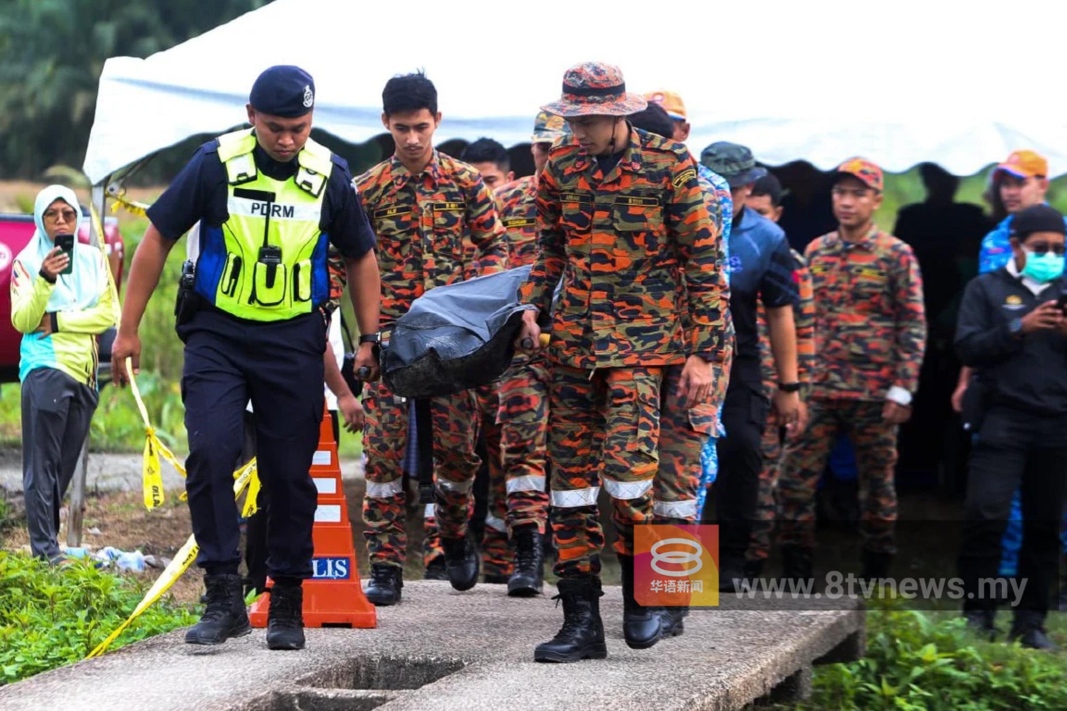 两兄弟垂钓双双坠河 弟弟遗体今早寻获